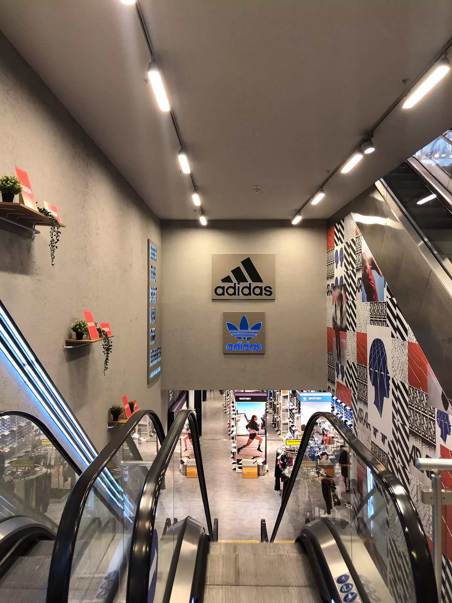 Adidas Venezia Outlet